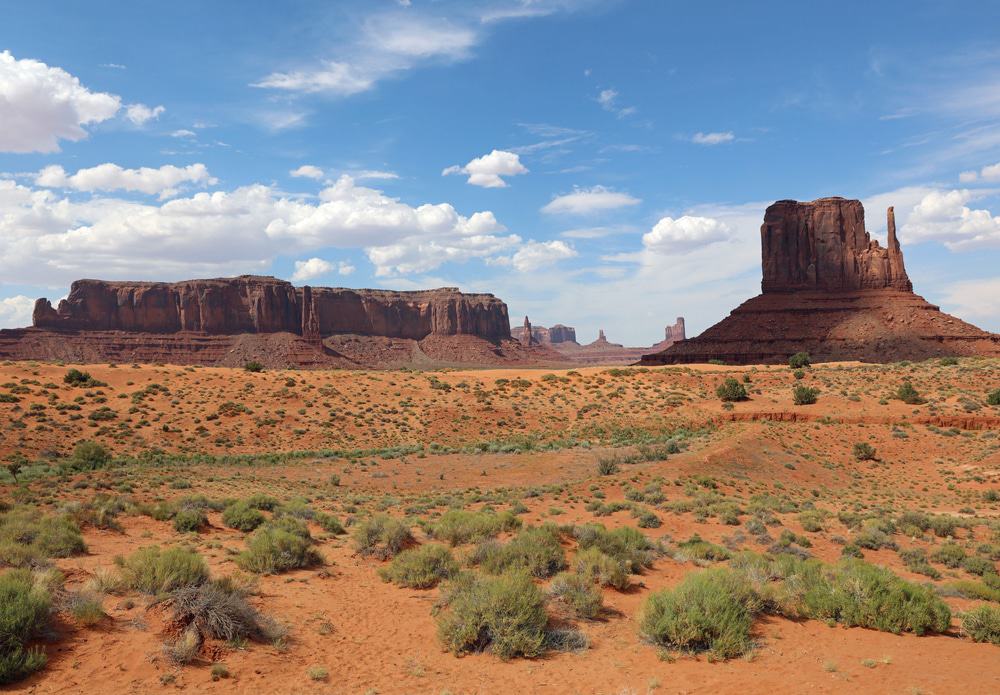 A desert landscape in Utah, renowned for its inclusion and accessibility as public lands, attracting outdoor enthusiasts and supported by the Outdoor Industry Association.