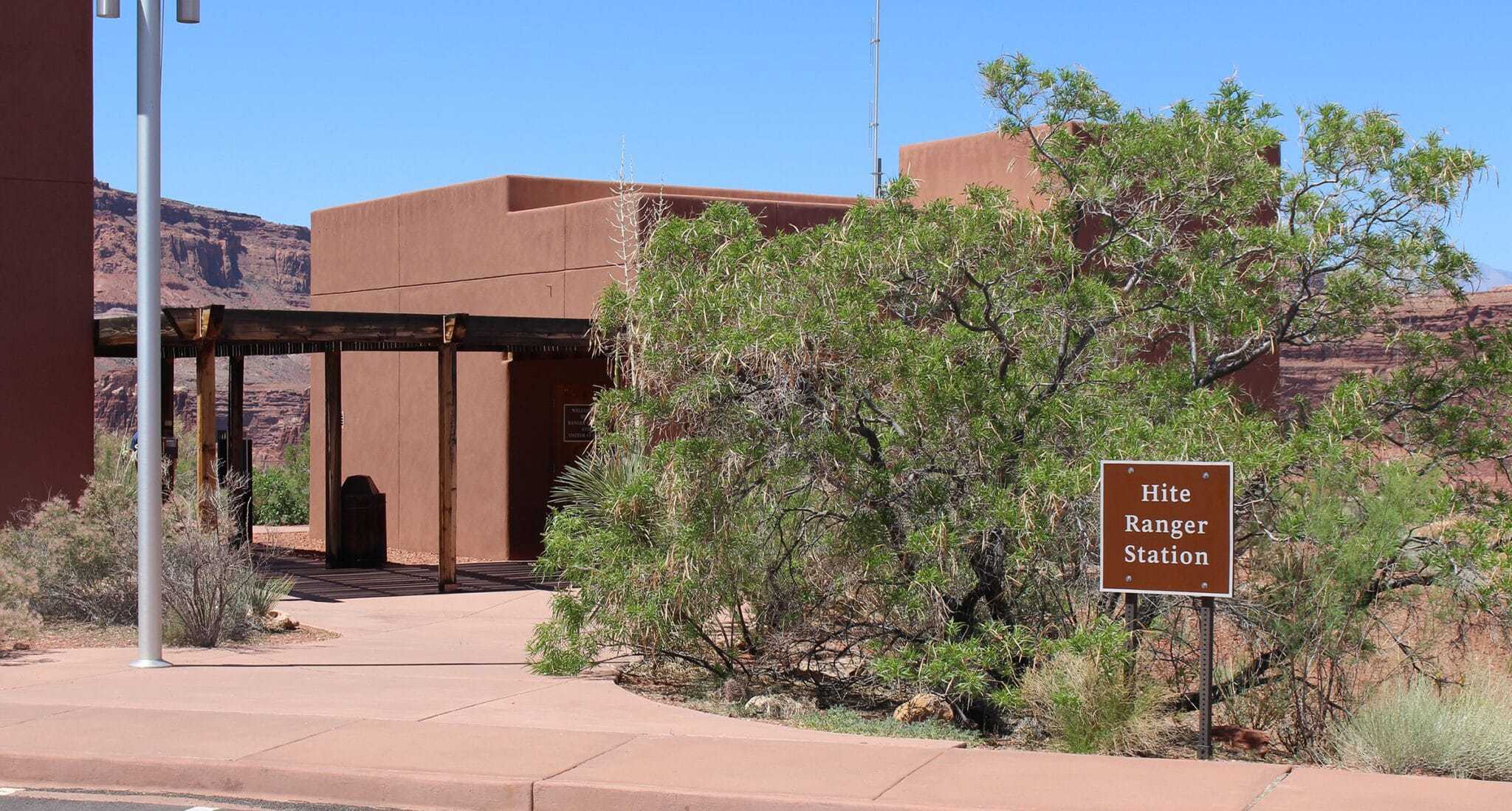 A tan building with a sign for Hite Fuel Services in front of it.