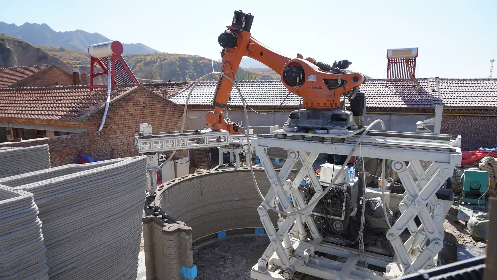 A future robot is working on a construction site.