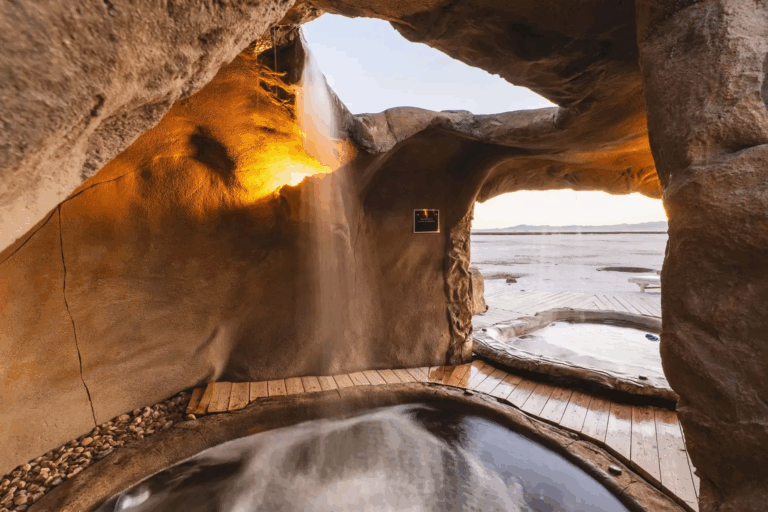 Sci-Fi Themed Glamping Resort OutPost X Attracts Fans to Utah Desert ...